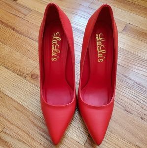 Lulu's Pumps Coral Red
